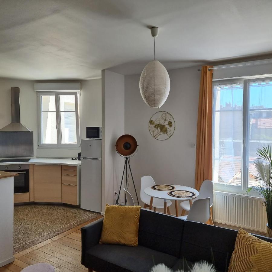 Chez Fifi - Hyper Centre A 200 M De La Cathedrale Apartment Реймс Екстериор снимка